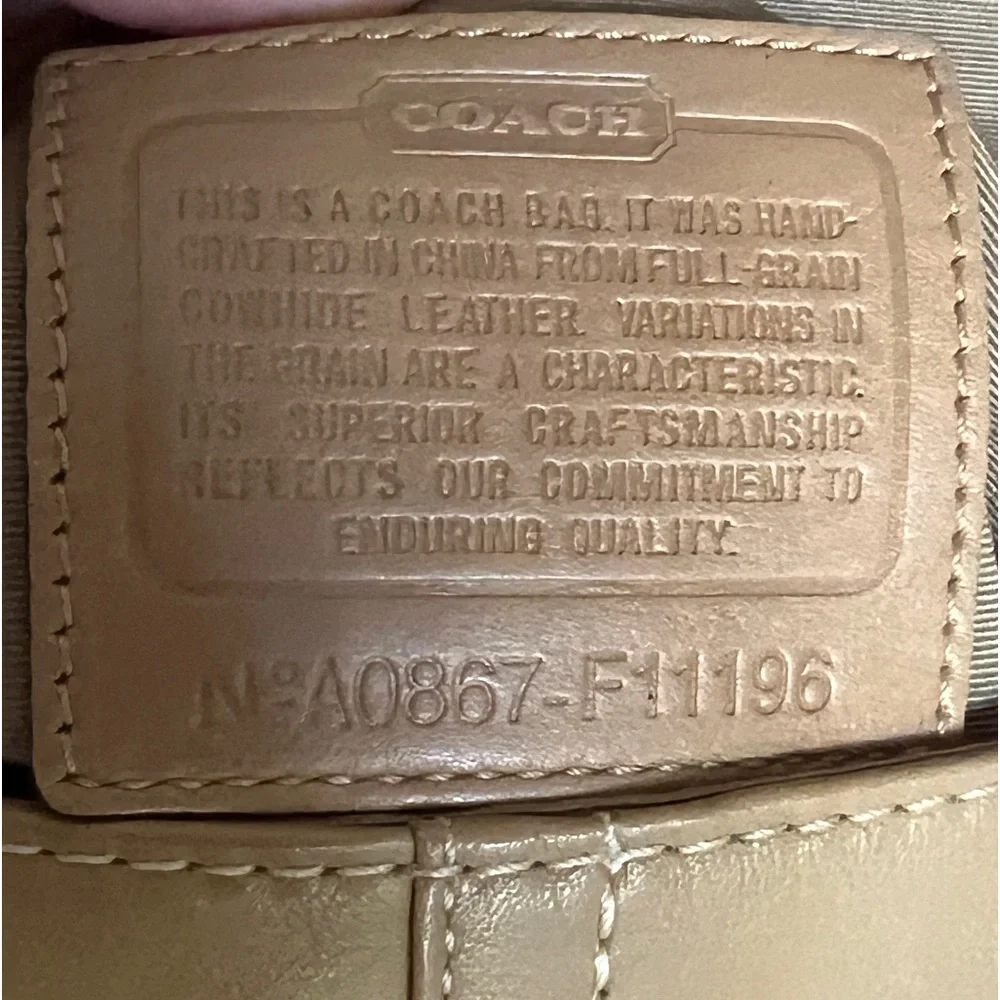 Coach Handbag - Picture 9 of 10